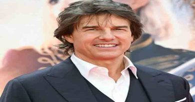 Tom Cruise