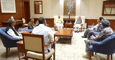 प्रधानमंत्री आवास पर उच्चस्तरीय सुरक्षा बैठक, सैन्य प्रमुख और वरिष्ठ अधिकारी हुए शामिल